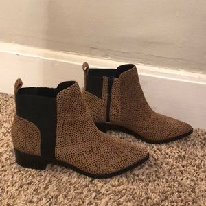 Ankle boot. Cheetah print. New! Never worn